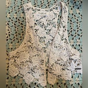 Abercrombie and fitch white rose vest top y2k cottage core
